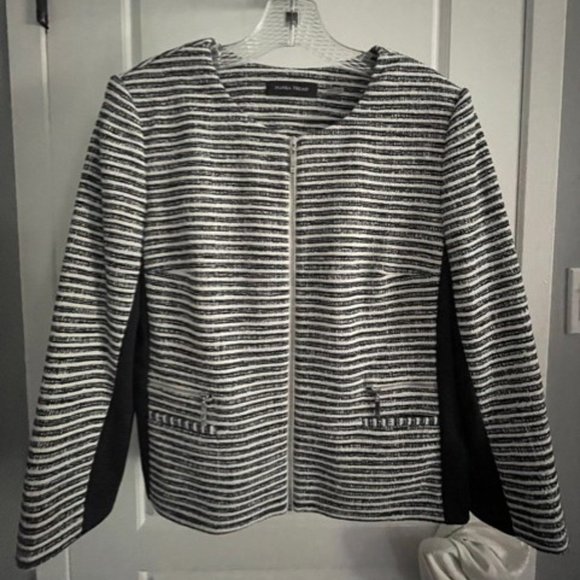 Navy and White Jacket - Picture 1 of 2